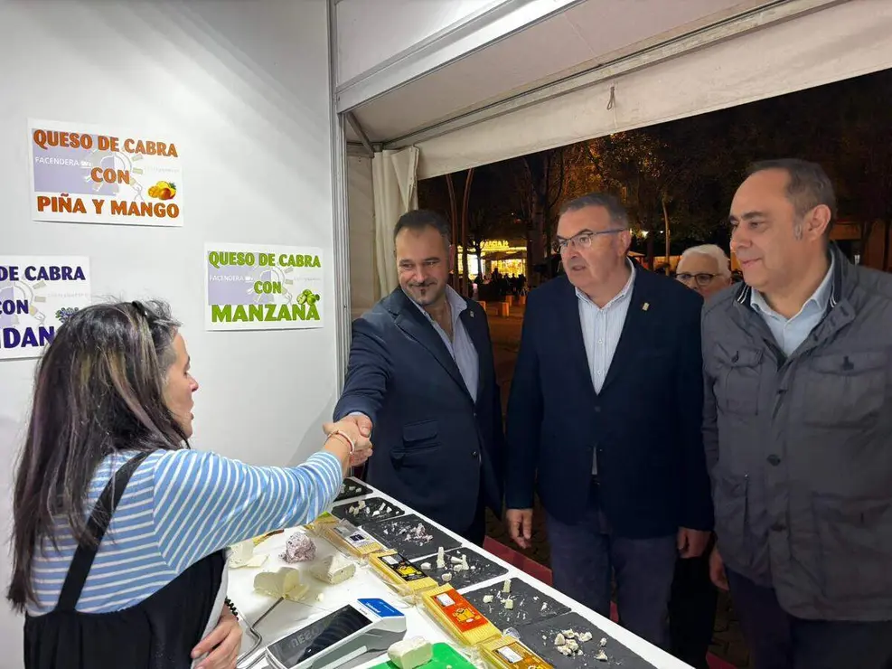 Feria Productos Le&oacute;n Sevilla 3