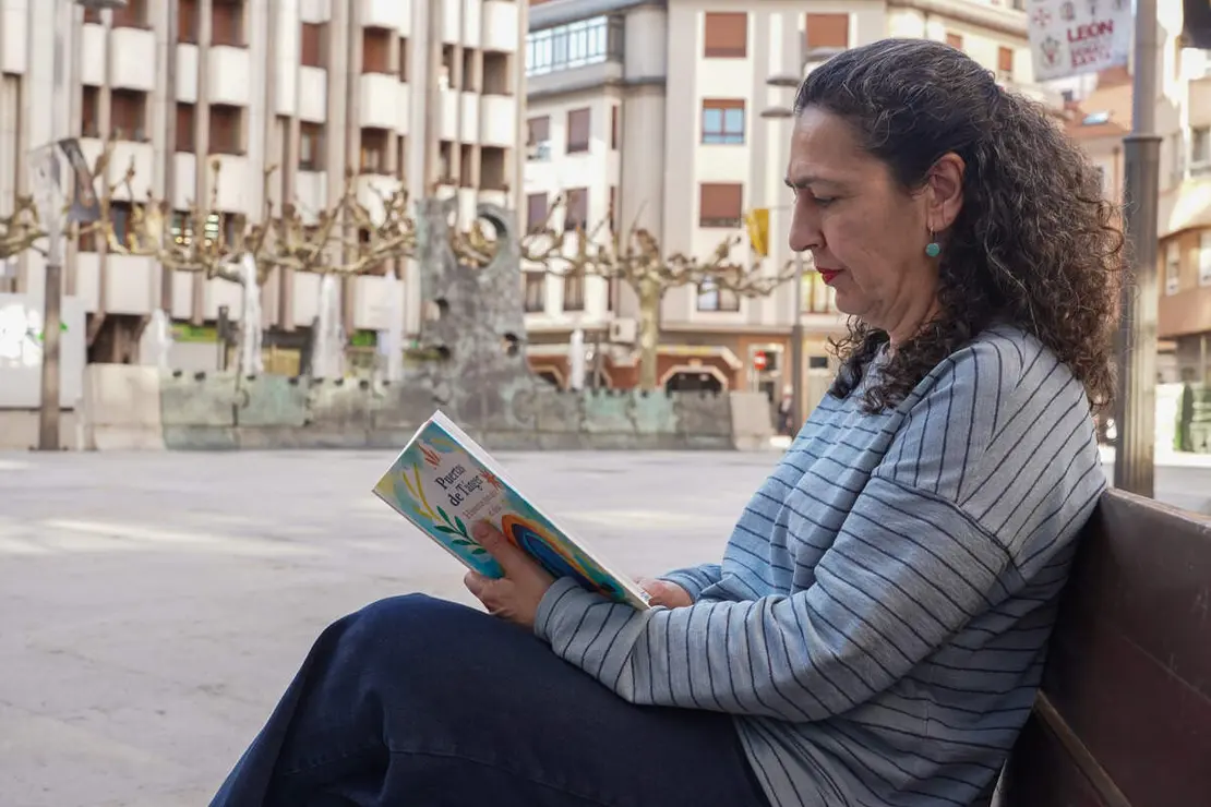 Marif&eacute; de la Torre presenta el libro &lsquo;Puertas de T&aacute;nger. Historias para abrir el alma&rsquo;