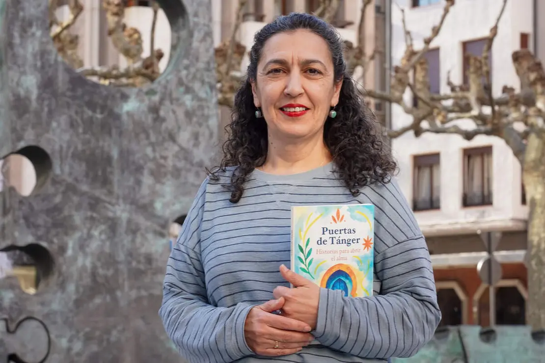Marif&eacute; de la Torre presenta el libro &lsquo;Puertas de T&aacute;nger. Historias para abrir el alma&rsquo;