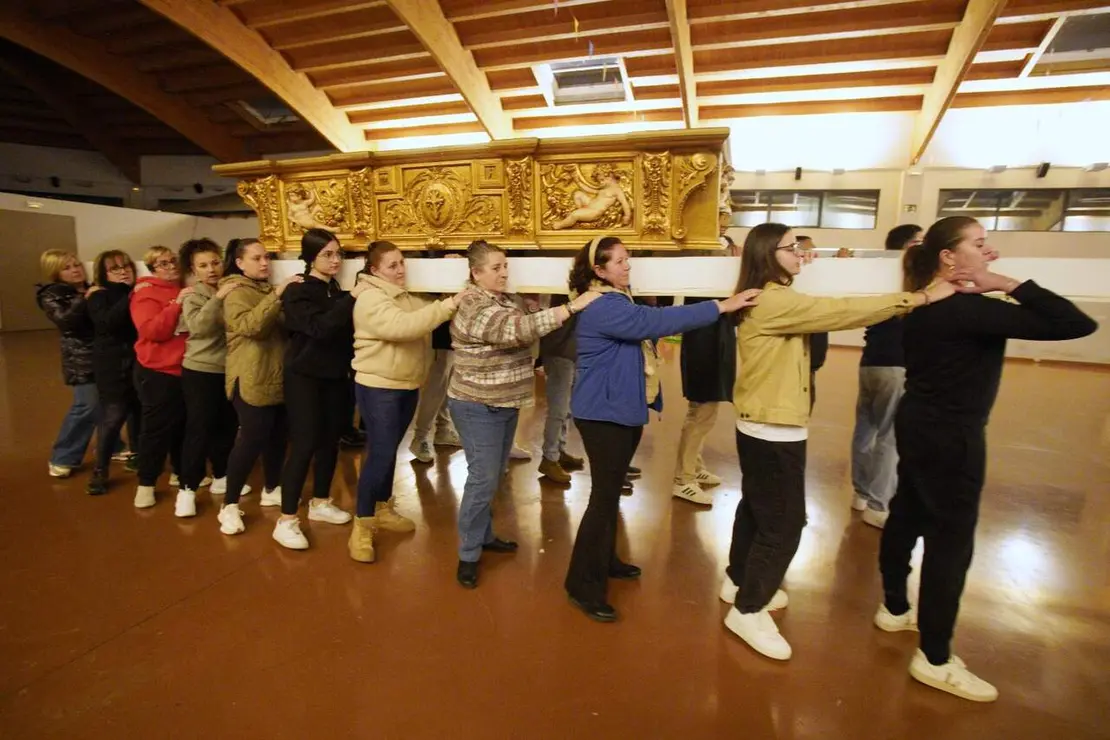 VIRGEN DOLORES CACABELOS (2)