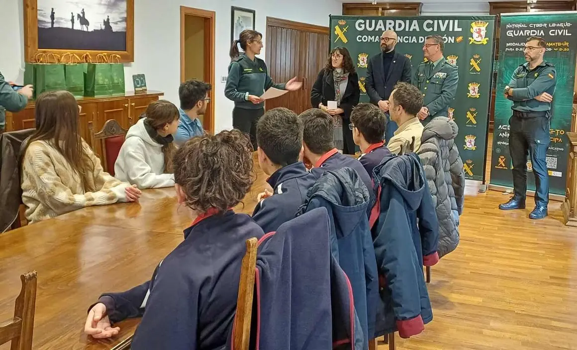 Guardia Civil (2)