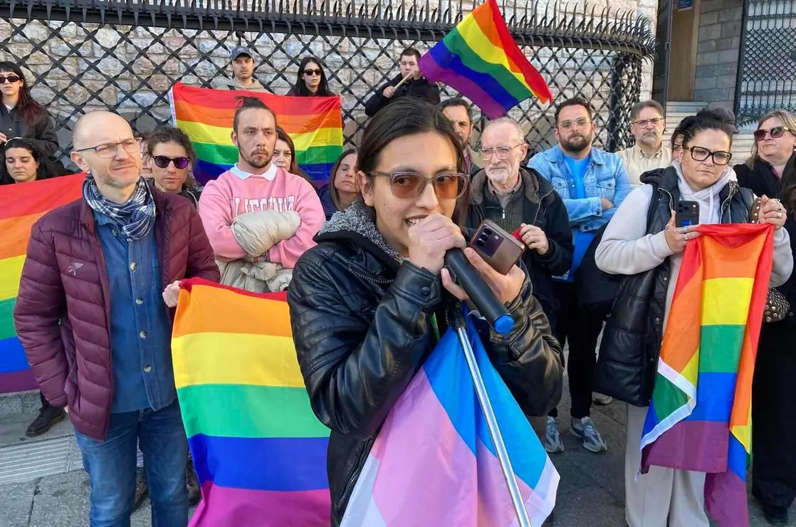 Awen LGTBI+ Le&oacute;n organiza una concentraci&oacute;n de rechazo a la agresi&oacute;n sufrida por una joven trans en un establecimiento hostelero de La Ba&ntilde;eza.
