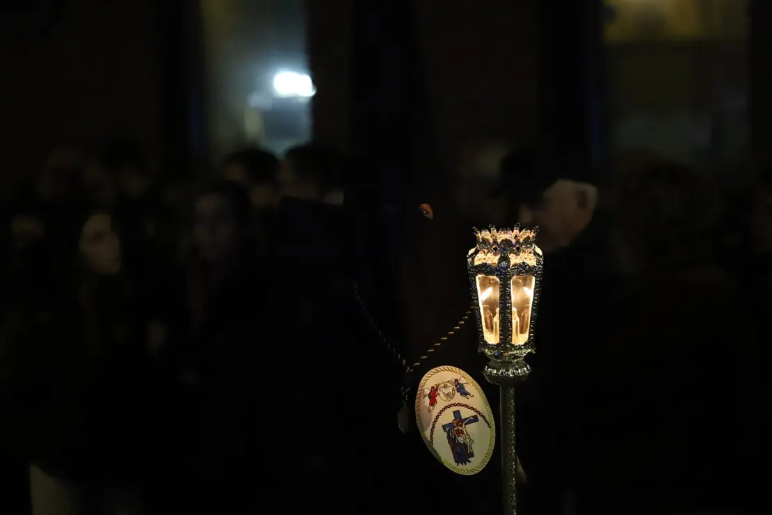 Pasi&oacute;n y esperanza al encuentro de los leoneses con Jes&uacute;s Sacramentado. Foto: Isaac Llamazares.