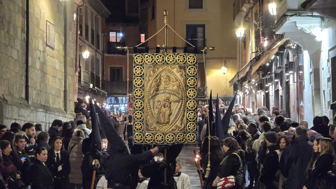 Pasi&oacute;n y esperanza al encuentro de los leoneses con Jes&uacute;s Sacramentado. Foto: C. Calvo.