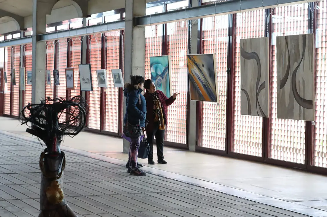 Presentaci&oacute;n de la exposici&oacute;n de pintura y escultura de la Asociaci&oacute;n de Pintores del Bierzo en el Museo del Ferrocarril de Ponferrada