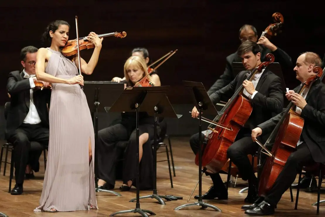 Ana Mar&iacute;a Valderrama y OCI_Foto_Juan Luis Garc&iacute;a