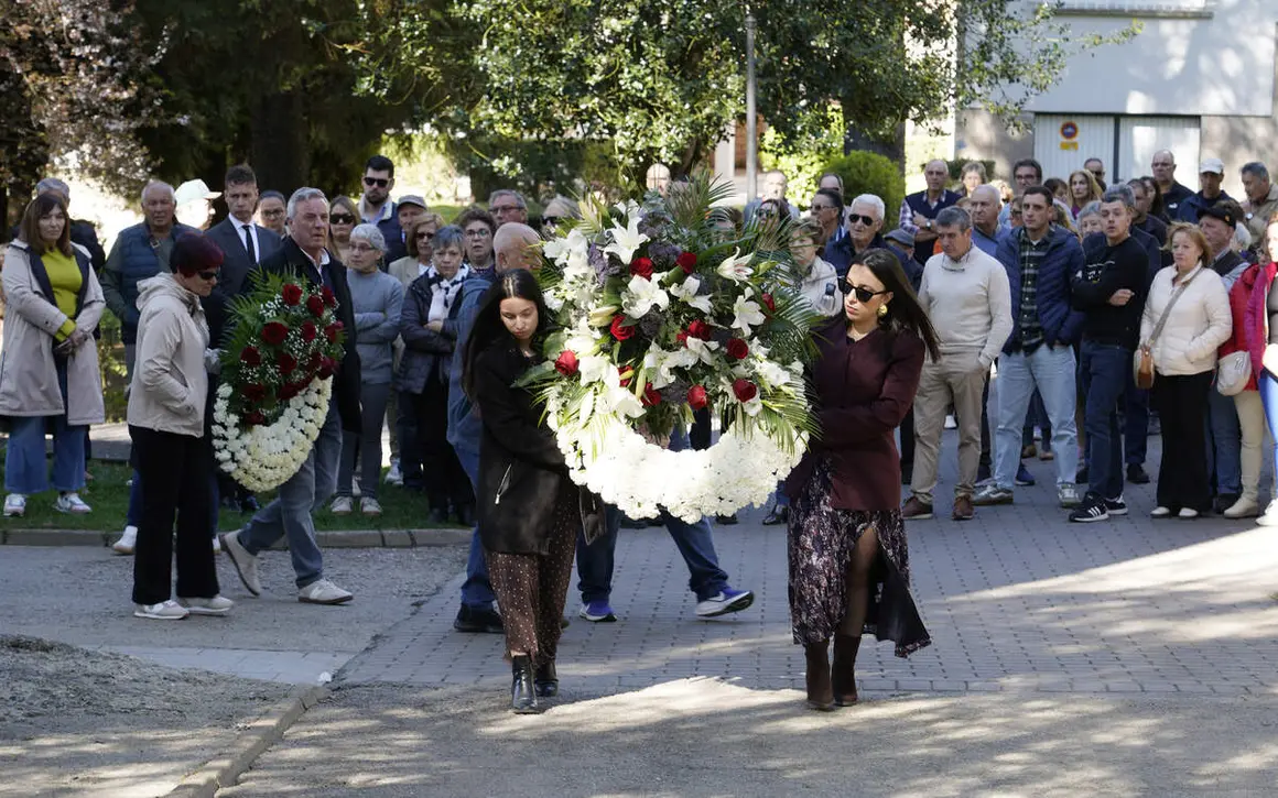 Homenaje del Ayuntamiento de Villablino (Le&oacute;n), a los mineros fallecidos en el accidente de Cerredo (Asturias)