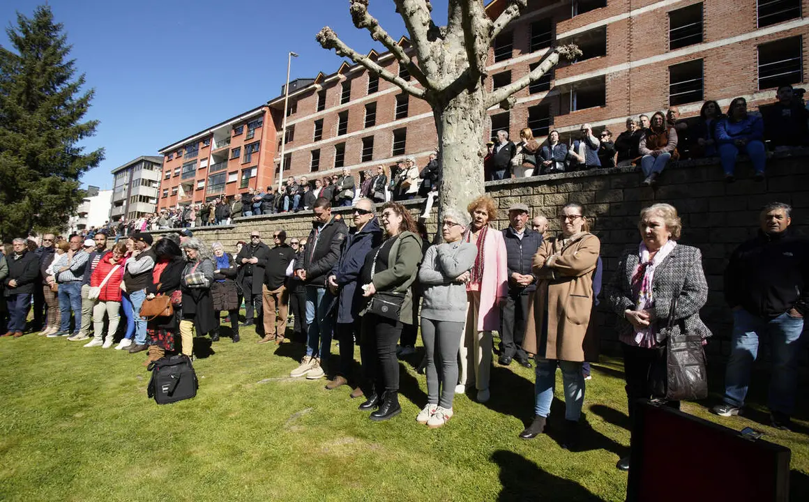 Homenaje del Ayuntamiento de Villablino (Le&oacute;n), a los mineros fallecidos en el accidente de Cerredo (Asturias)