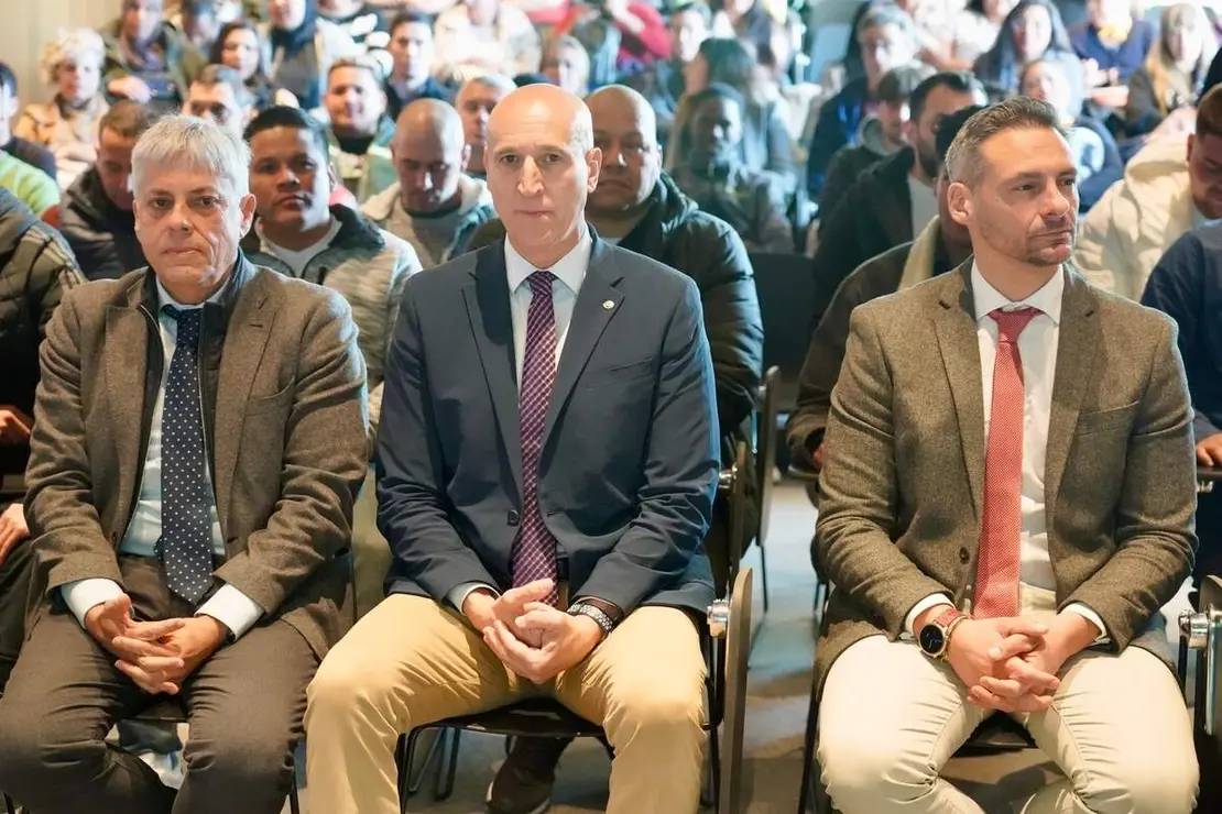 El gerente del Servicio P&uacute;blico de Empleo de Castilla y Le&oacute;n, Jes&uacute;s Blanco, y el alcalde de Le&oacute;n, Jos&eacute; Antonio Diez, clausuran el programa mixto de formaci&oacute;n y empleo &lsquo;Le&oacute;n Construye III&rsquo; e inauguran los programas de la nueva convocatoria en el Ayuntamiento de Le&oacute;n