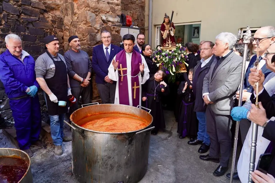 La Cofrad&iacute;a Nuestra Se&ntilde;ora de las Angustias y Soledad de La Ba&ntilde;eza organiza la procesi&oacute;n del Santo Potajero, declarada de Inter&eacute;s Tur&iacute;stico Provincial