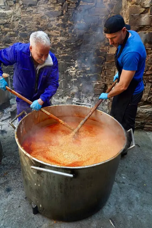 La Cofrad&iacute;a Nuestra Se&ntilde;ora de las Angustias y Soledad de La Ba&ntilde;eza organiza la procesi&oacute;n del Santo Potajero, declarada de Inter&eacute;s Tur&iacute;stico Provincial