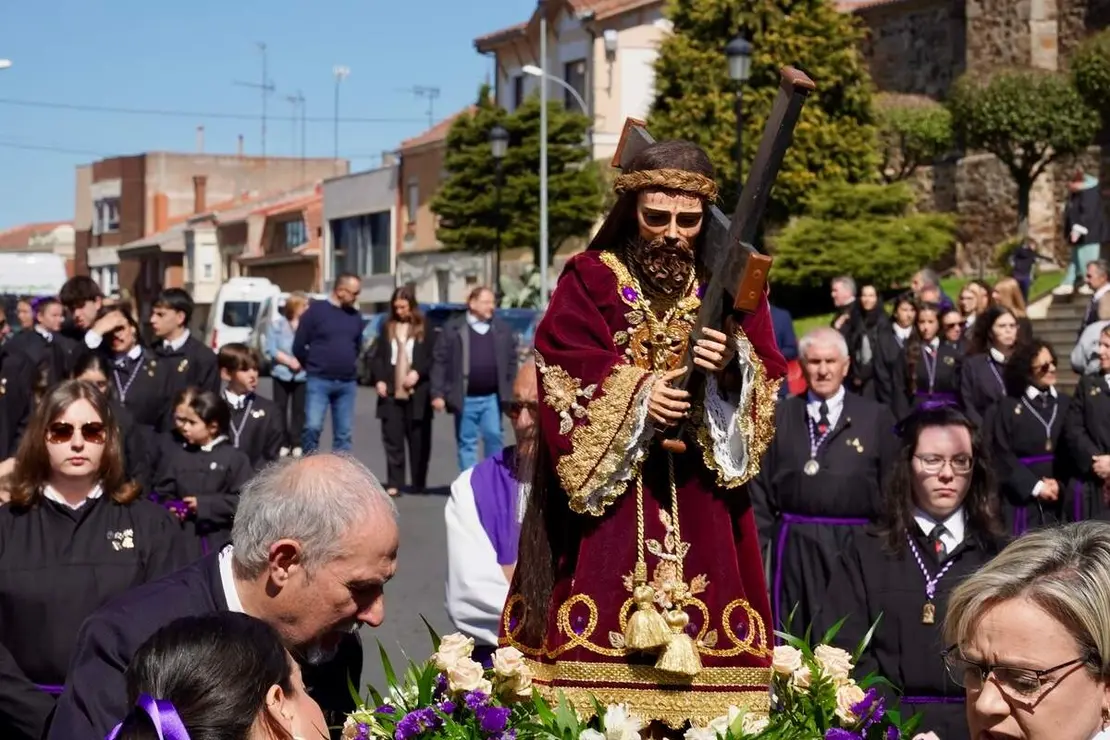 La Cofrad&iacute;a Nuestra Se&ntilde;ora de las Angustias y Soledad de La Ba&ntilde;eza organiza la procesi&oacute;n del Santo Potajero, declarada de Inter&eacute;s Tur&iacute;stico Provincial