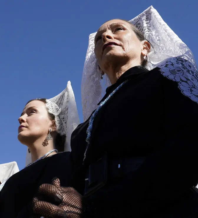 Procesi&oacute;n de Resurrecci&oacute;n con la imagen de la Virgen de la Encina y el Santo Sacramento de Ponferrada