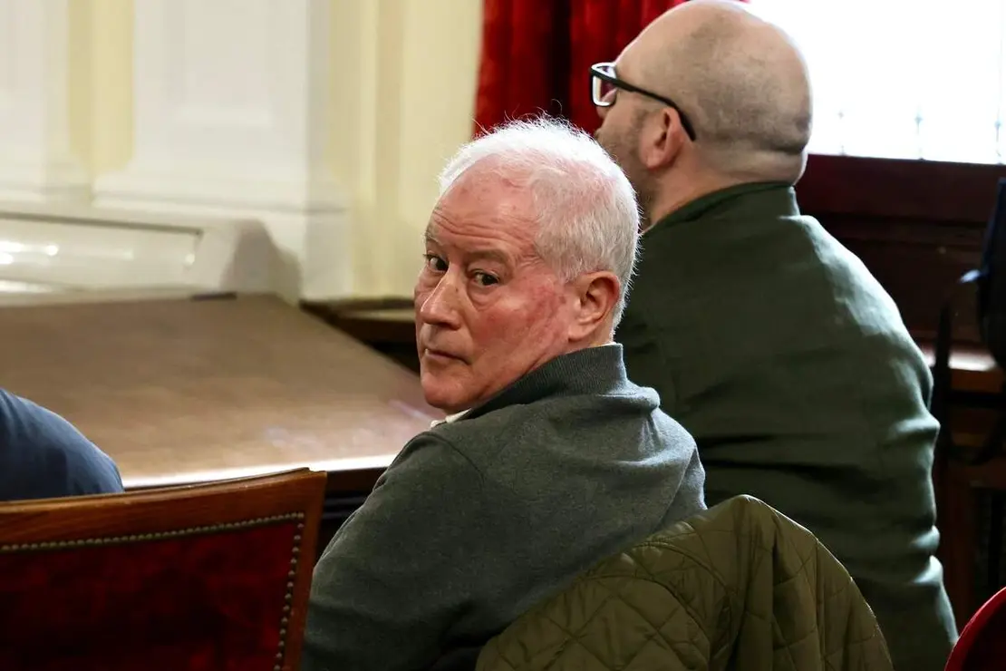 Primera sesi&oacute;n del juicio contra el exalcalde de Fabero, Demetrio Alfonso Canedo, junto a un arquitecto y un empresario, por falsedad en documento p&uacute;blico en concurso medial con delito de prevaricaci&oacute;n administrativa