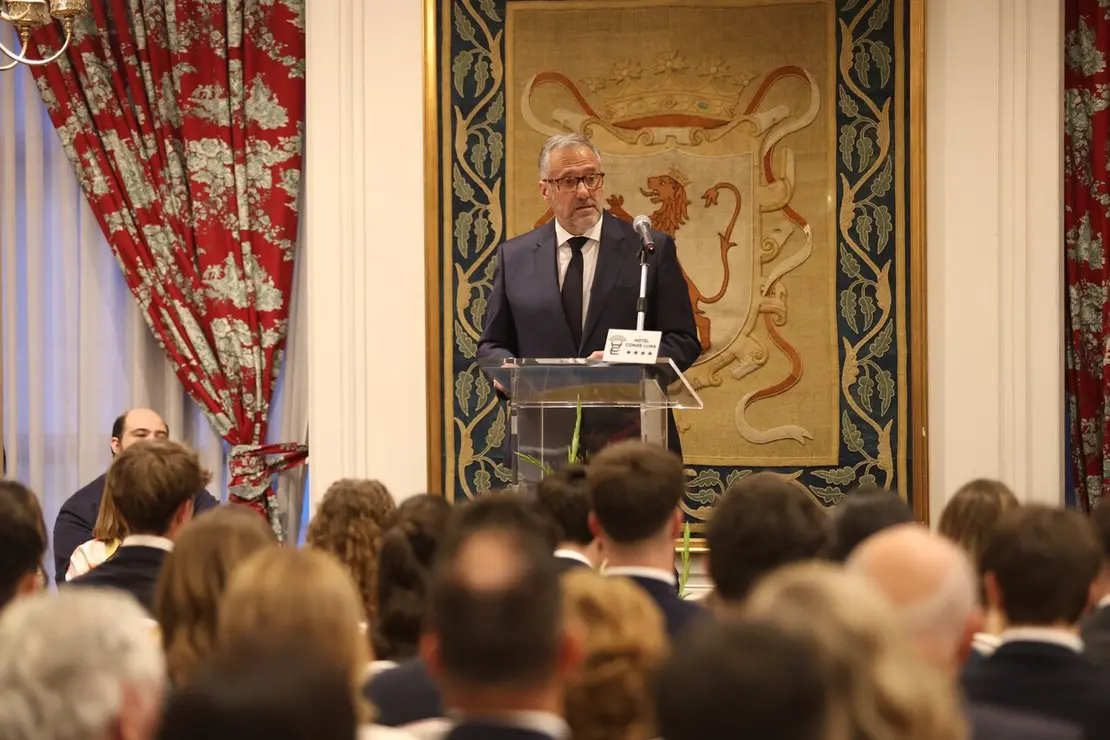 ee2acb6e-c9ef-449b-9600-e12379f47cdc