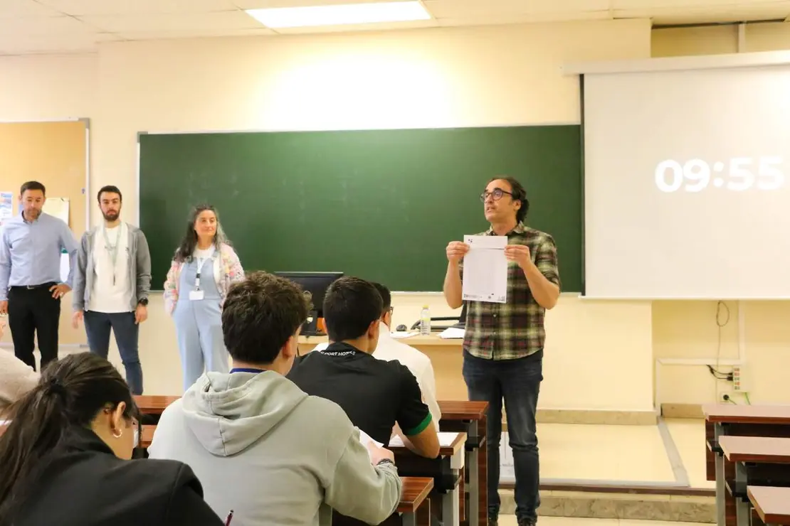 604b0f45-8d10-4af3-92c5-97e92e326b12