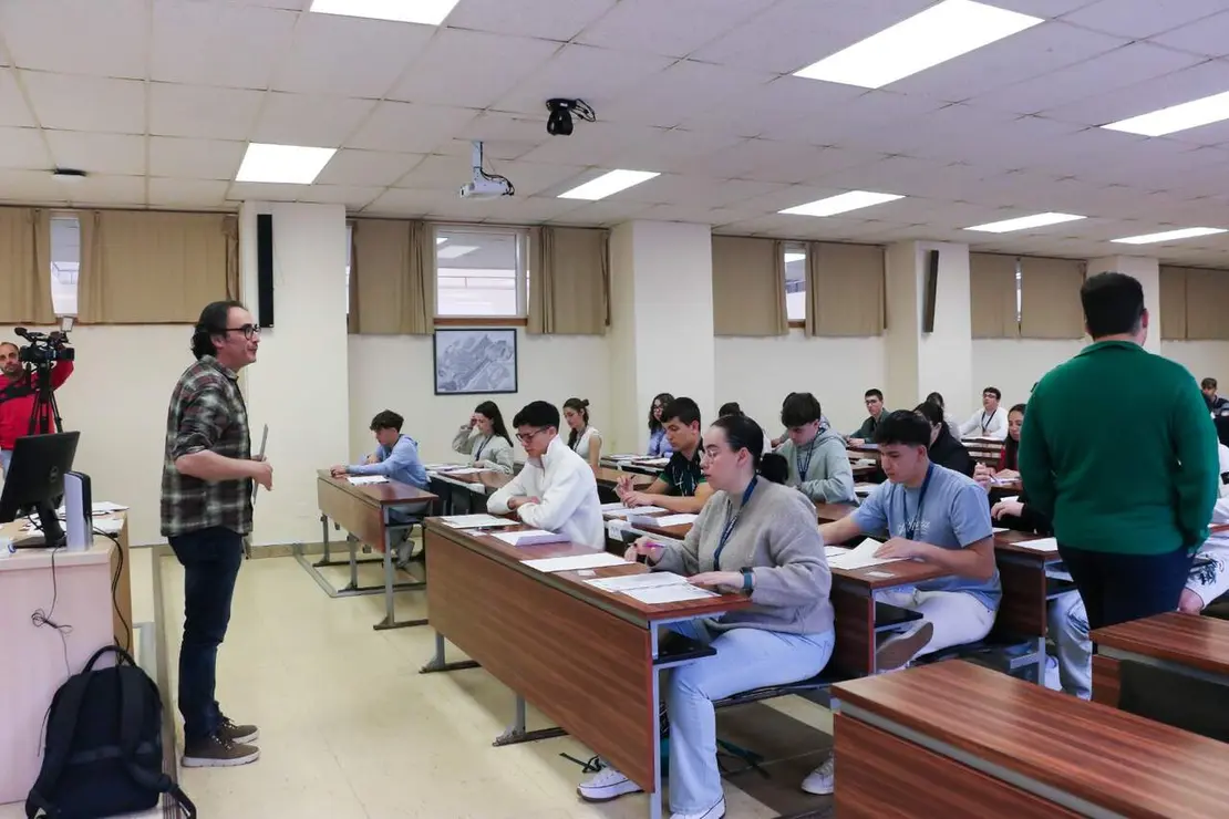 b44ea346-20aa-4914-b01f-1ad965513780 (1)