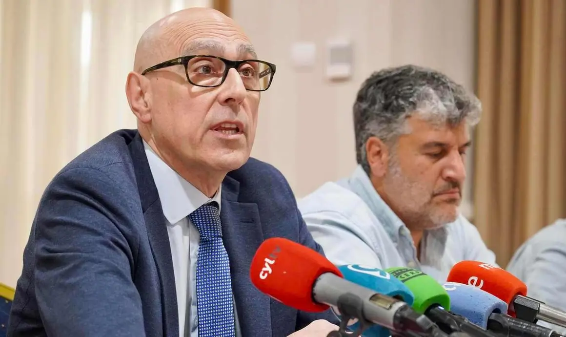 El Ayuntamiento de San Emiliano y sus juntas vecinales, la Federaci&oacute;n de Entidades Locales Menores de Le&oacute;n y la Asociaci&oacute;n Monta&ntilde;a de Babia y Luna informan de la situaci&oacute;n procesal actual del conflicto ganadero con el Ayuntamiento de Mieres (Asturias) en el Puerto de Pinos