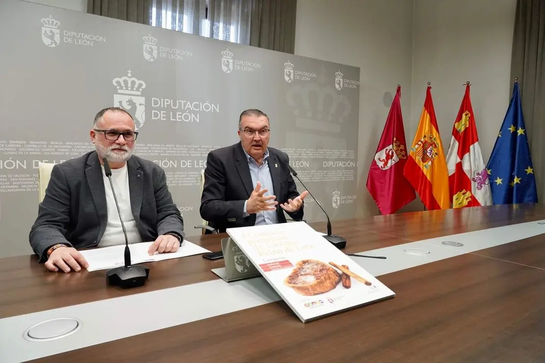 El vicepresidente de la Diputaci&oacute;n de Le&oacute;n y responsable de Productos de Le&oacute;n, Roberto Aller, y el presidente de la Asociaci&oacute;n Leonesa de Hoteler&iacute;a y Turismo, &Oacute;scar Garc&iacute;a, presentan el I Concurso Provincial de Torrijas Reino de Le&oacute;n
