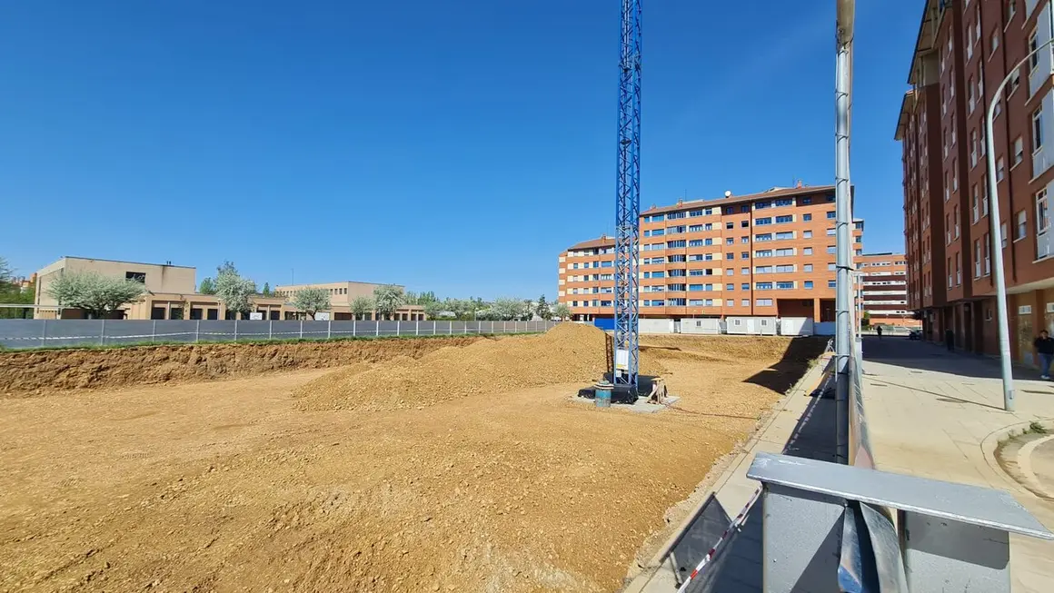 1a9235ad-c037-475c-8882-9af56a2b9260