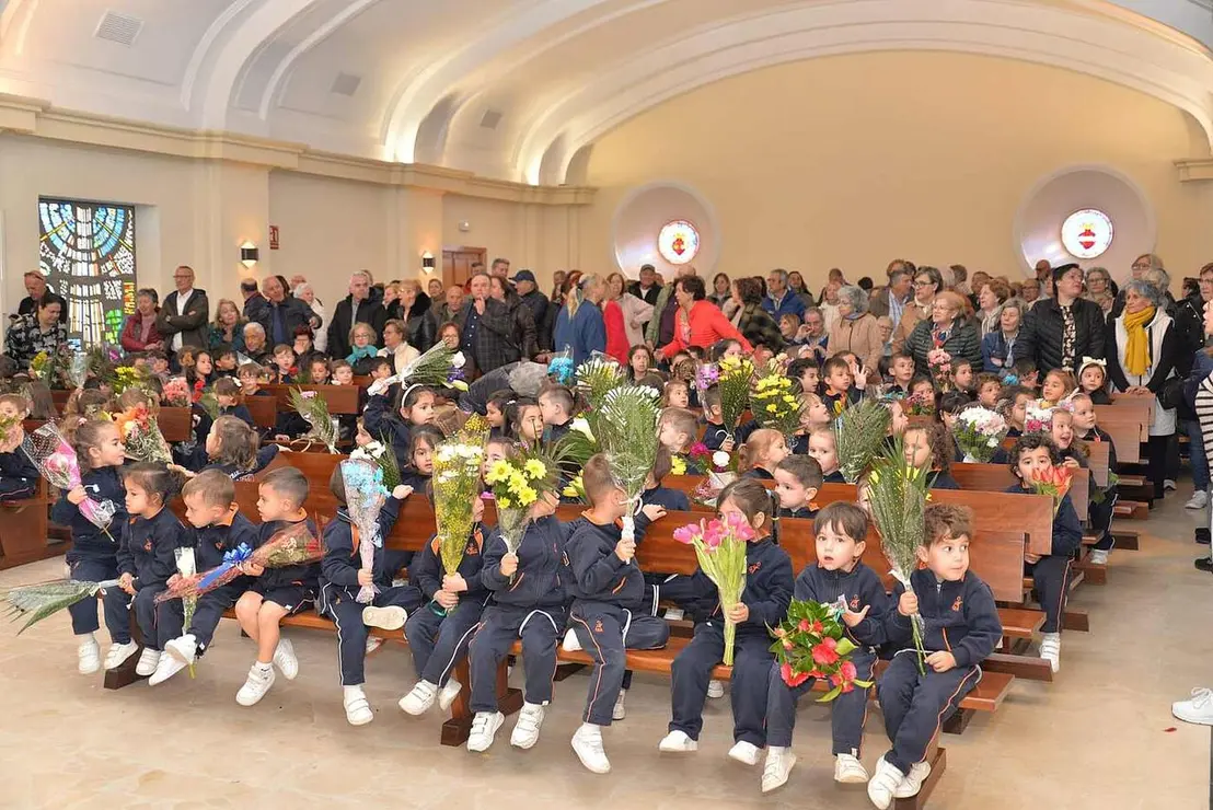 2026-04-14 Fiestas -  Ofrenda Floral (9)