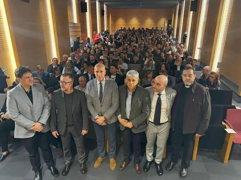 El Museo Diocesano y de la Semana Santa de Le&oacute;n acogi&oacute; este mi&eacute;rcoles la presentaci&oacute;n anticipada del largometraje 'La Santa Semana', una producci&oacute;n audiovisual impulsada por La 8 Le&oacute;n. Fotos: AytoLe&oacute;n