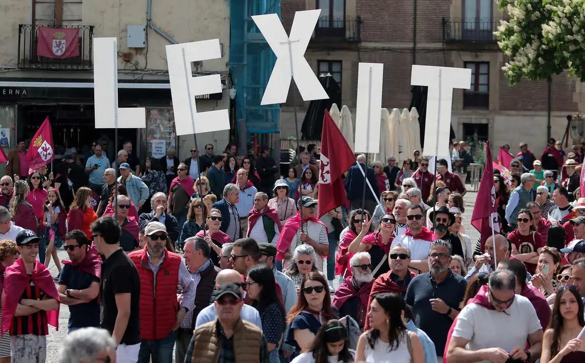 Le&oacute;n acoge el V Camino a la Libertad organizado por Conceyu Pa&iacute;s Llion&eacute;s y Xuntanza Llionesista