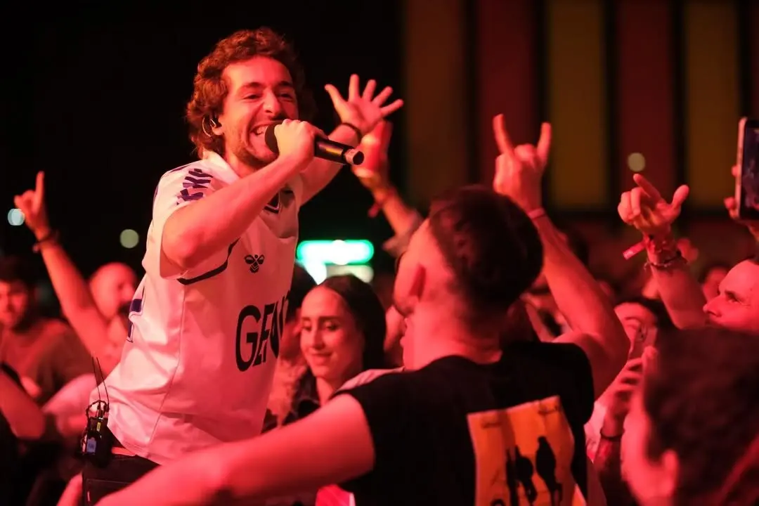 El Vibra Mahou Fest Le&oacute;n llen&oacute; el Palacio de Exposiciones con Naked Eva, Marlena, Barry B, Carencias Afectivas, Sanguijuelas del Guadiana y Alcal&aacute; Norte (en la imagen). Fotos: Vibra Mahou.