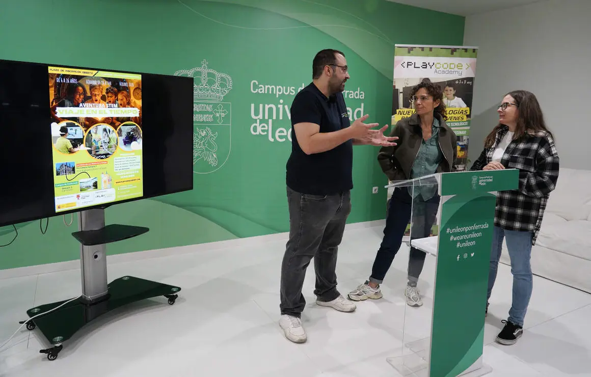 Presentaci&oacute;n del Campus Tecnol&oacute;gico de verano 'Aventura STEAM: viaje en el tiempo'