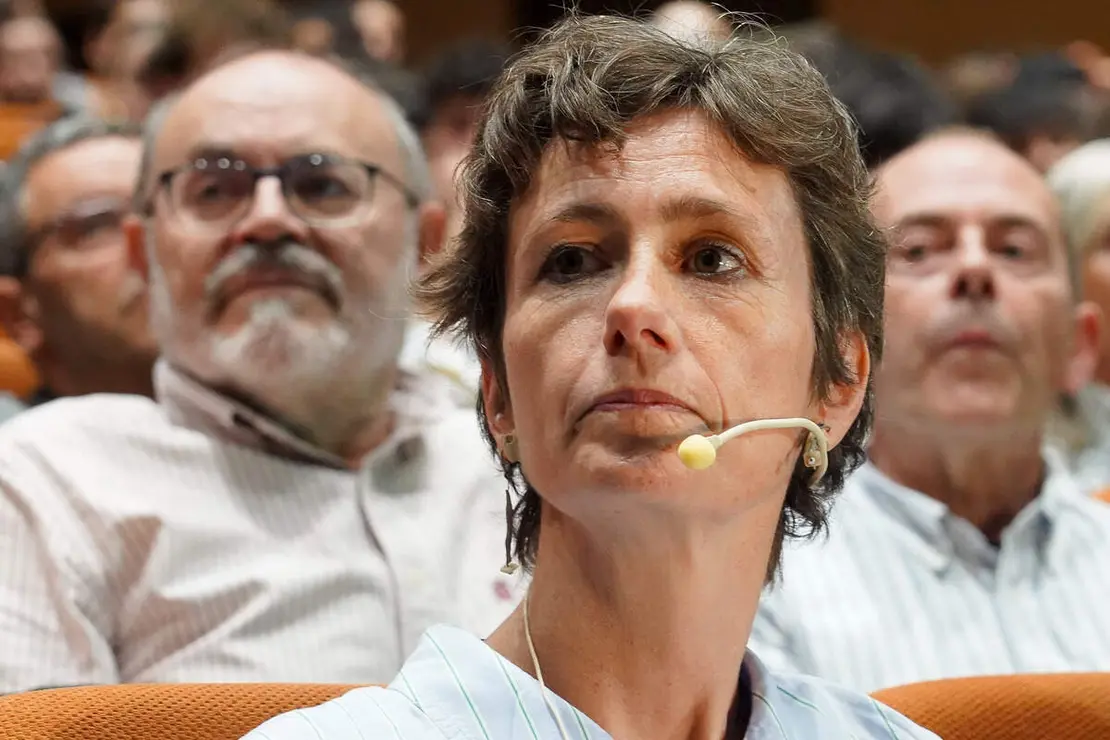 La Agencia Espacial Europea, la Universidad de Le&oacute;n y del Ayuntamiento de la ciudad organizan la jornada &lsquo;Le&oacute;n se viste de eclipse&rsquo;, en la que participan la directora de la misi&oacute;n Solar Orbiter de la ESA y especialista en F&iacute;sica Solar, Anik de Groof, y el astrof&iacute;sico y divulgador cient&iacute;fico, miembro del equipo Cesar de la ESA, Juan &Aacute;ngel Vaquerizo