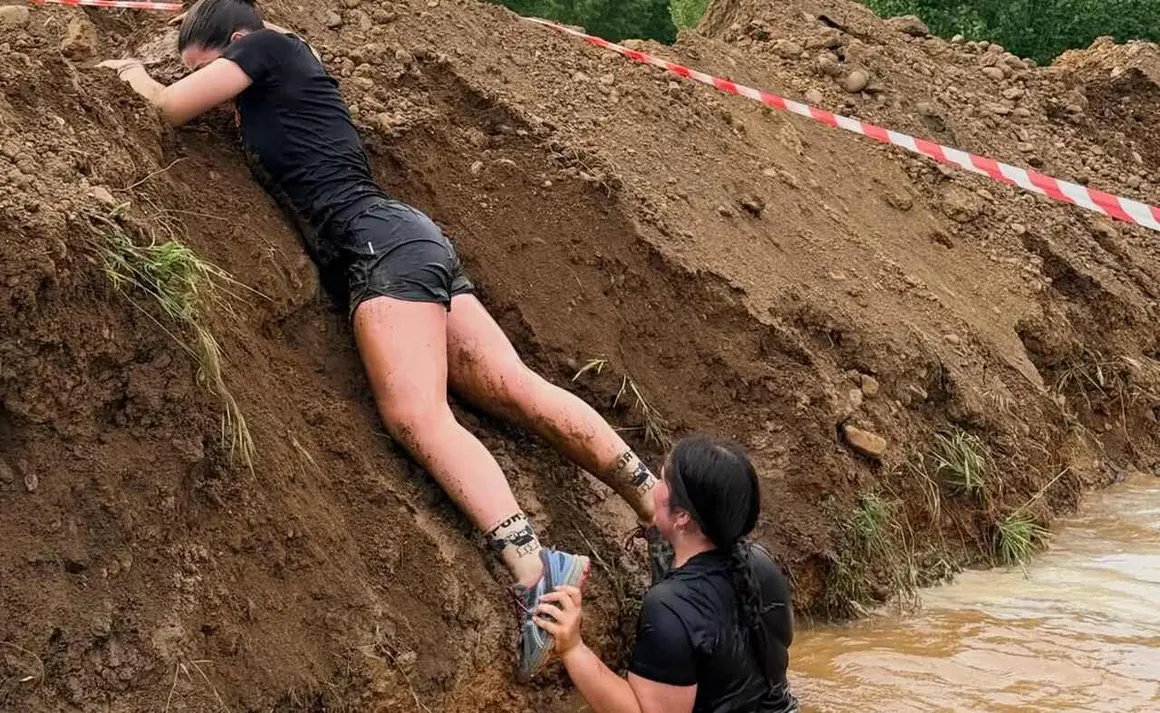 Le&oacute;n se rinde al barro: &eacute;xito total de la Farinato Race. M&aacute;s de mil participantes llenan Eras de Renueva en un fin de semana marcado por la alta asistencia y la impecable organizaci&oacute;n.