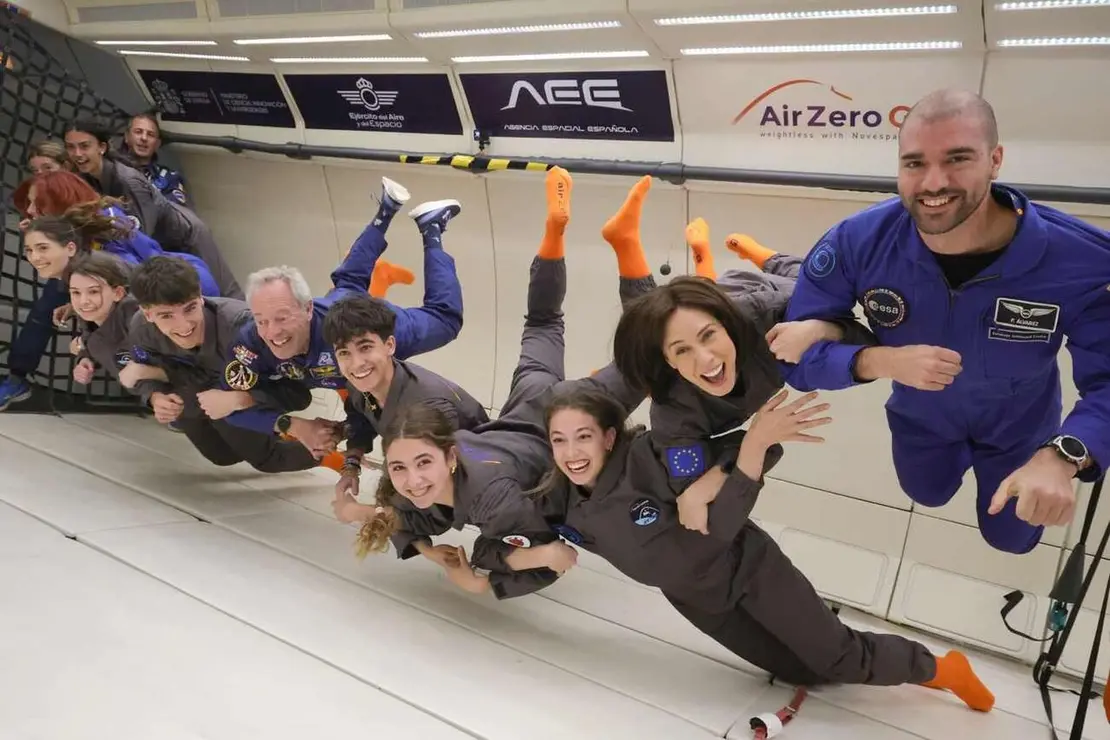 El joven Miguel Garc&iacute;a comparte experiencia en Murcia con los astronautas leoneses Pablo &Aacute;lvarez y Sara Garc&iacute;a Alonso en el programa 'Astronauta por un d&iacute;a'.