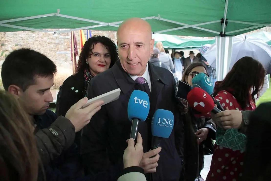 El alcalde de Le&oacute;n, Jos&eacute; Antonio Diez, preside los actos celebrados con motivo de la conmemoraci&oacute;n del D&iacute;a de Europa