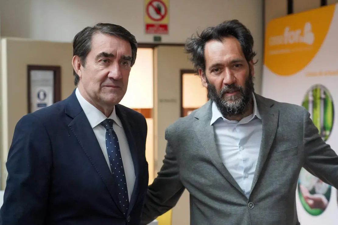 El consejero de Medio Ambiente, Vivienda y Ordenaci&oacute;n del Territorio, Juan Carlos Su&aacute;rez-Qui&ntilde;ones, visita el Instituto de Biotecnolog&iacute;a de Le&oacute;n, Inbiotec-&Aacute;rea de Biotecnolog&iacute;a de Cesefor