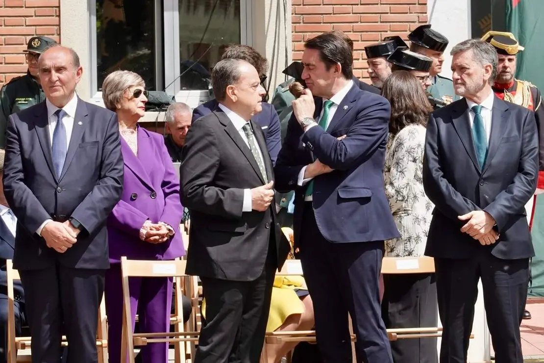 El general de Brigada, Miguel S&aacute;nchez Guerrero, y el delegado del Gobierno en Castilla y Le&oacute;n, Nicanor Sen V&eacute;lez, presiden el acto de conmemoraci&oacute;n del 182 aniversario de la Fundaci&oacute;n de la Guardia Civil