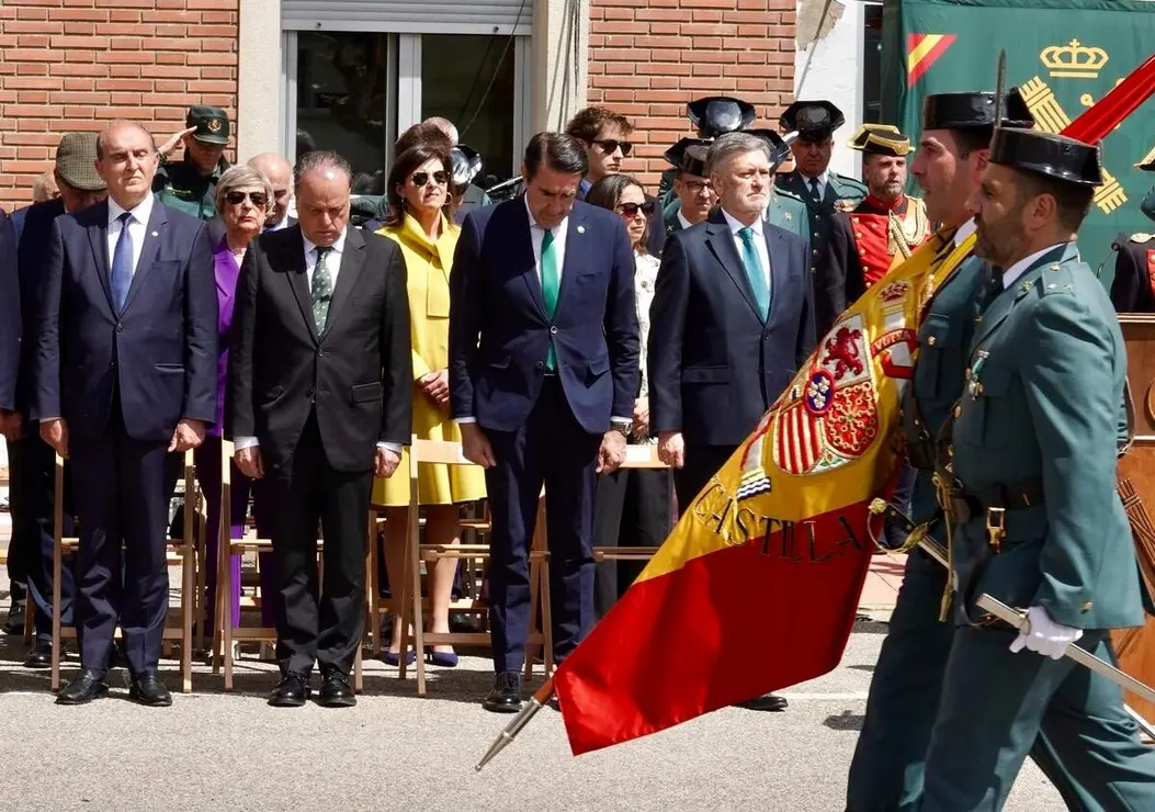 El general de Brigada, Miguel S&aacute;nchez Guerrero, y el delegado del Gobierno en Castilla y Le&oacute;n, Nicanor Sen V&eacute;lez, presiden el acto de conmemoraci&oacute;n del 182 aniversario de la Fundaci&oacute;n de la Guardia Civil