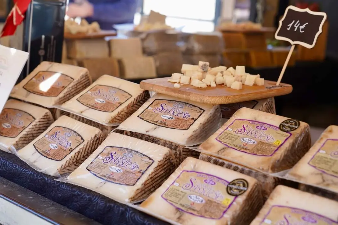 Inauguraci&oacute;n de la Feria Iberqueso en Valencia de don Juan (Le&oacute;n)