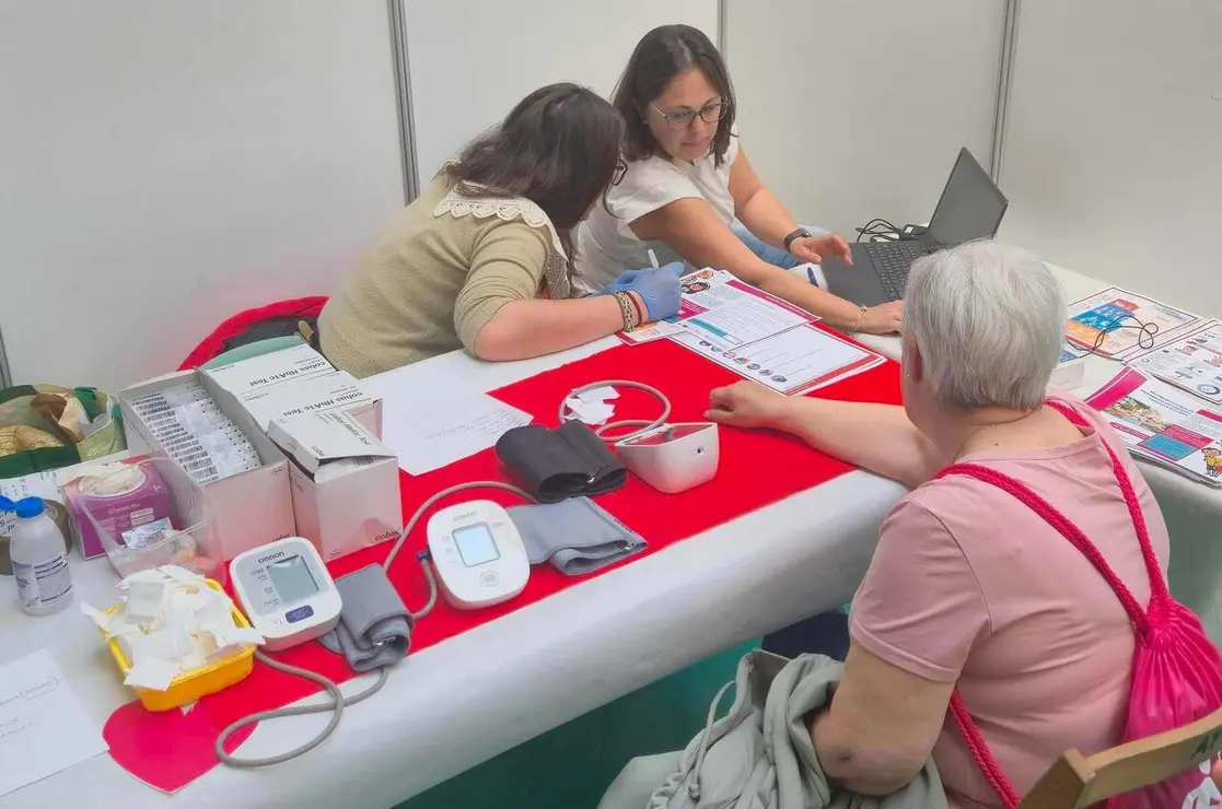 El municipio de Villaquilambre aprovech&oacute; este s&aacute;bado la celebraci&oacute;n de la III Feria de la Salud para volver a reclamar la construcci&oacute;n de un centro de salud propio, una infraestructura que el Ayuntamiento considera prioritaria