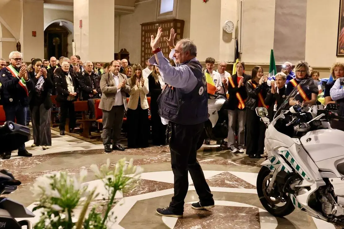 Celebraci&oacute;n de una misa y un acto de bendici&oacute;n de cascos con motivo de la VIII Concentraci&oacute;n Internacional Madonna de los Centauros, que se celebra en La Ba&ntilde;eza