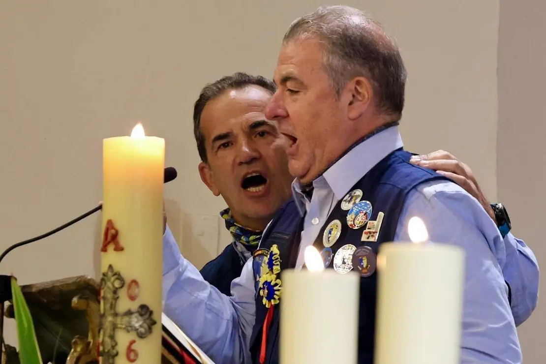 Celebraci&oacute;n de una misa y un acto de bendici&oacute;n de cascos con motivo de la VIII Concentraci&oacute;n Internacional Madonna de los Centauros, que se celebra en La Ba&ntilde;eza