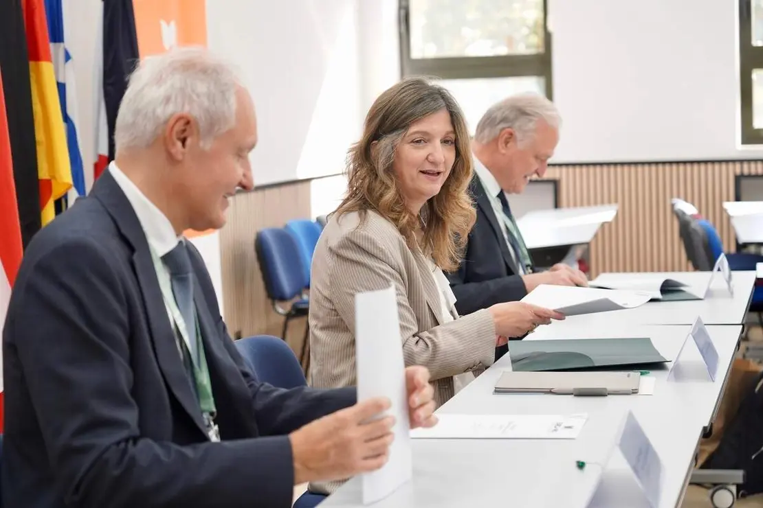 La rectora de la Universidad de Le&oacute;n, Nuria Gonz&aacute;lez, preside la inauguraci&oacute;n &lsquo;Review week&rsquo; de la alianza Eureca-Pro, tras la que los nueve rectores de las universidades que la integran firman un acuerdo en materia formativa