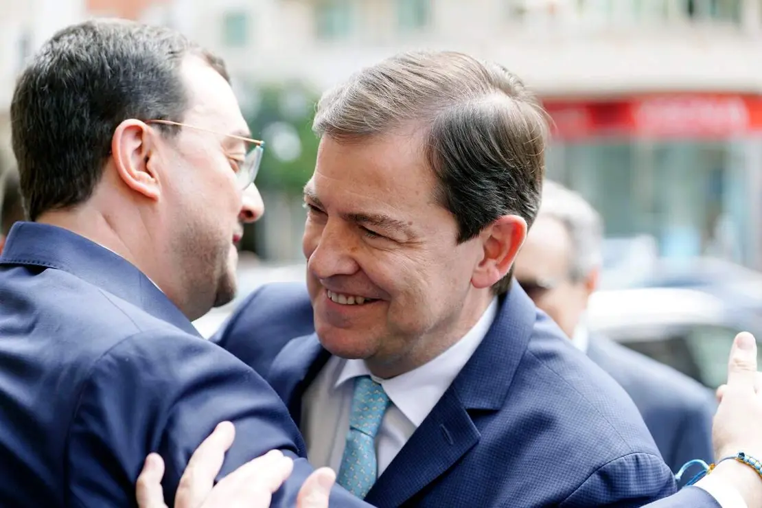 Asturias, Castilla y Le&oacute;n y Galicia (8)
