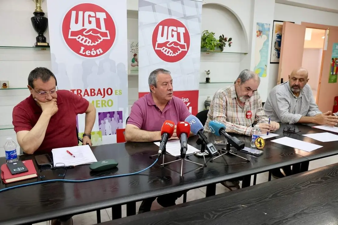 La federaci&oacute;n de Servicios P&uacute;blicos de la Uni&oacute;n General de los Trabajadores analiza la situaci&oacute;n en la que se encuentra el dispositivo auton&oacute;mico antiincendios forestales y sus necesidades de cara a la campa&ntilde;a estival