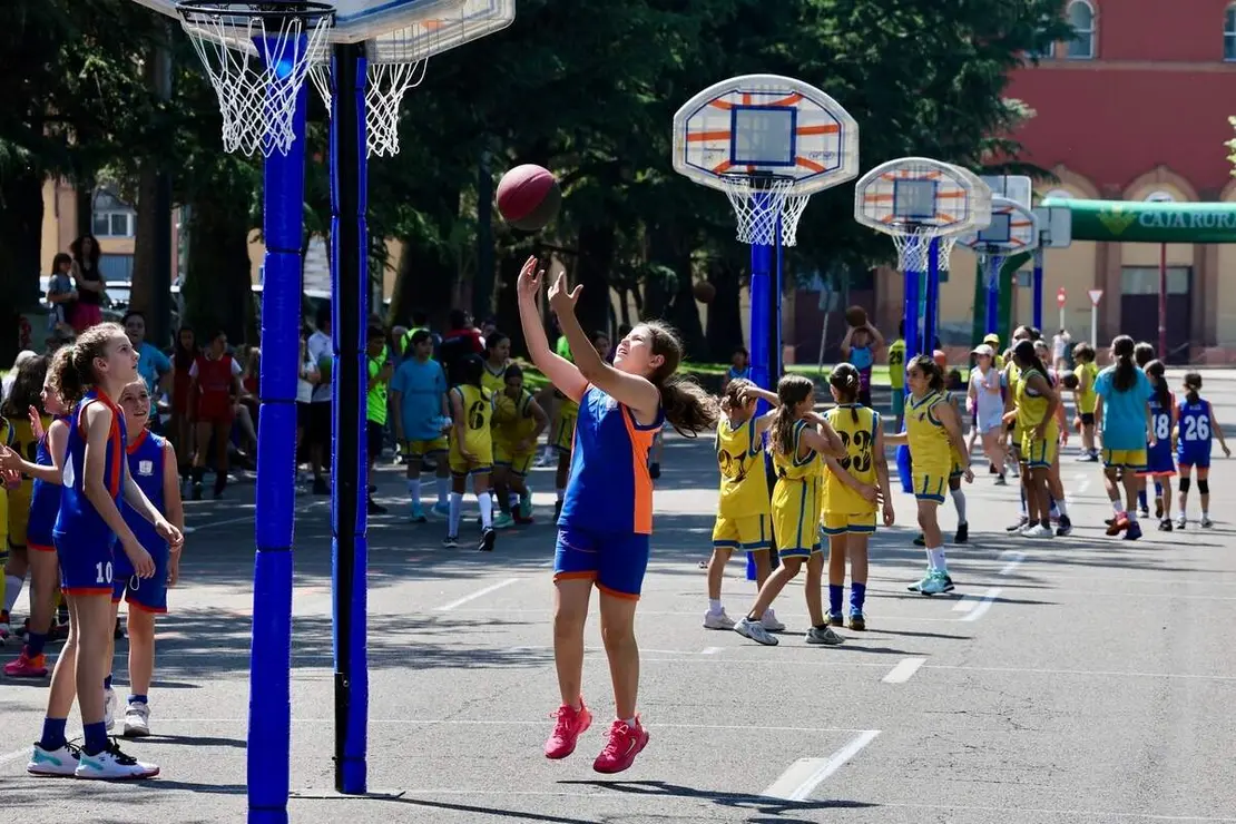 Las Escuelas Deportivas Municipales del Ayuntamiento de Le&oacute;n cierran el curso escolar con la celebraci&oacute;n de Municipalia