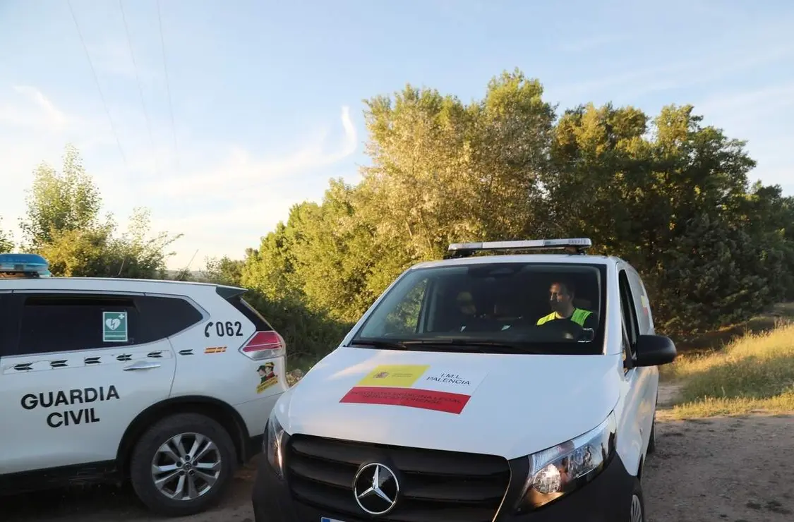 Dos mujeres mueren ahogadas en la presa de Ba&ntilde;os de Cerrato (Palencia) al intentar rescatar a un ni&ntilde;o de cinco a&ntilde;os El menor fue sacado del agua con vida mientras el centro de emergencias 1-1-2 coordin&oacute; un dispositivo de rescate con bomberos, Guardia Civil y servicios sanitarios