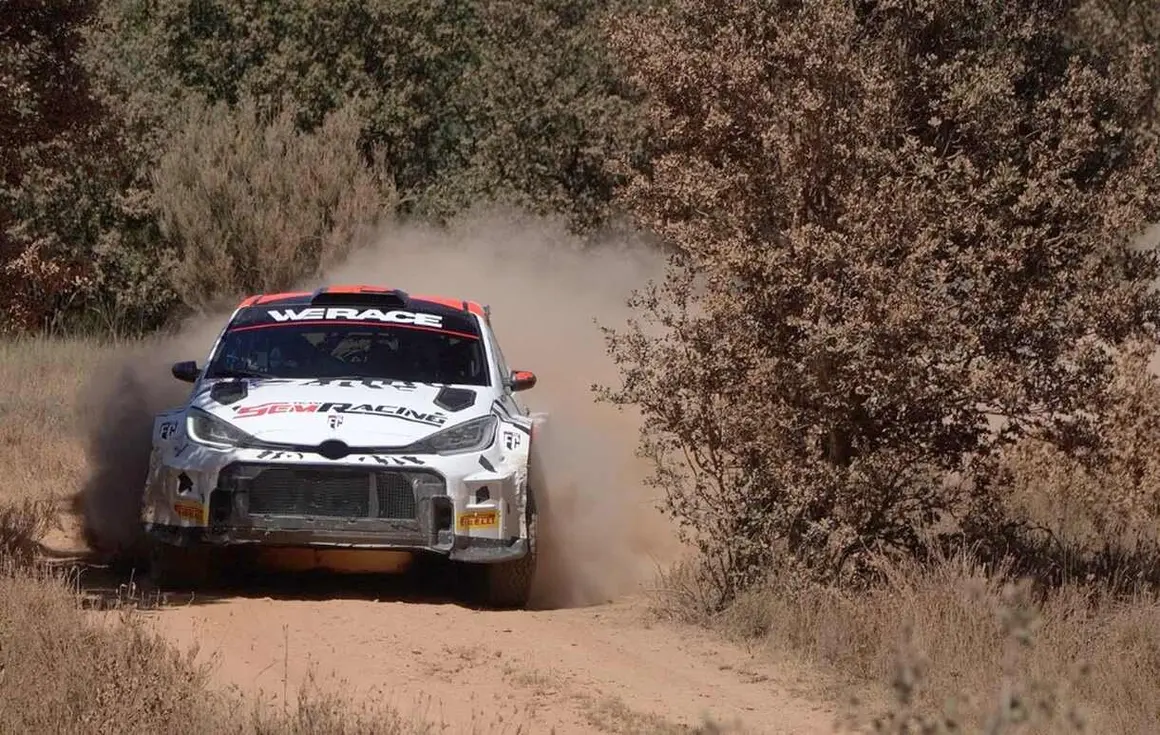 Rally (2)