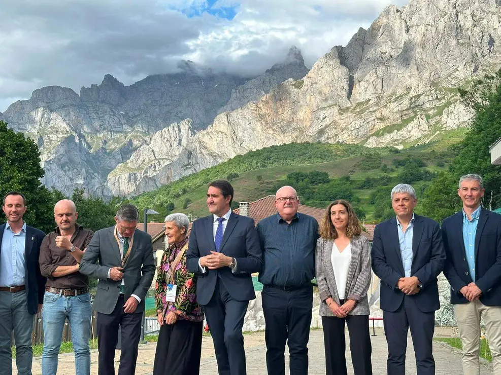 El consejero en funciones de Medio Ambiente, Vivienda y Ordenaci&oacute;n del Territorio, Juan Carlos Su&aacute;rez-Qui&ntilde;ones, inaugura el Congreso Europarc. Foto: Ical.