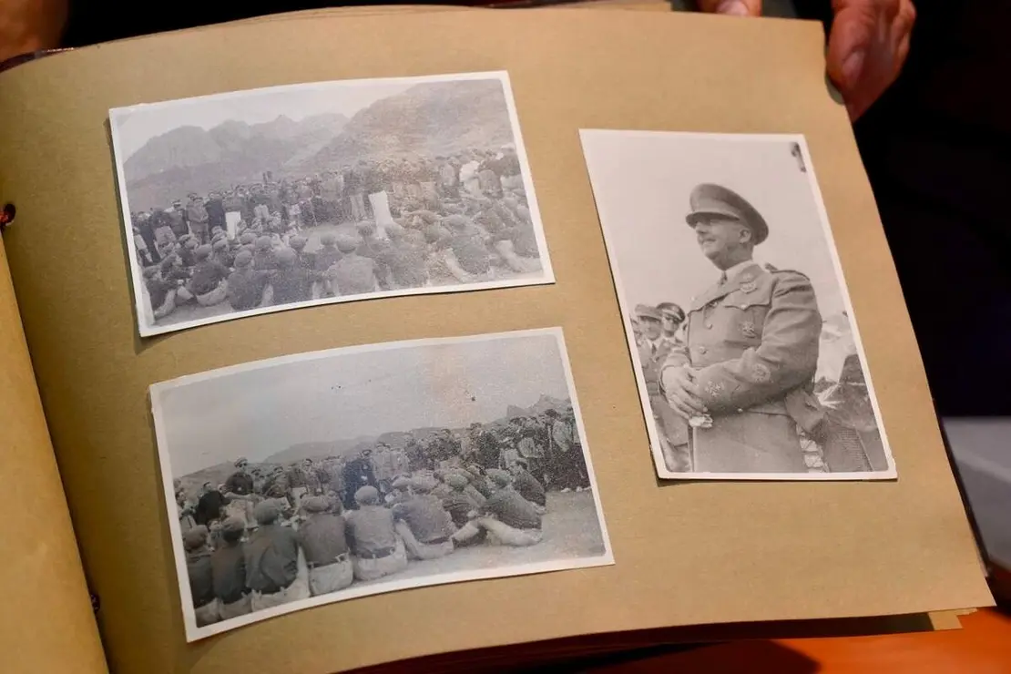 El delegado territorial de la Junta, Eduardo Diego, presenta el fondo documental &lsquo;Arias Navarro&rsquo;, en el marco de la Semana Internacional de los Archivos