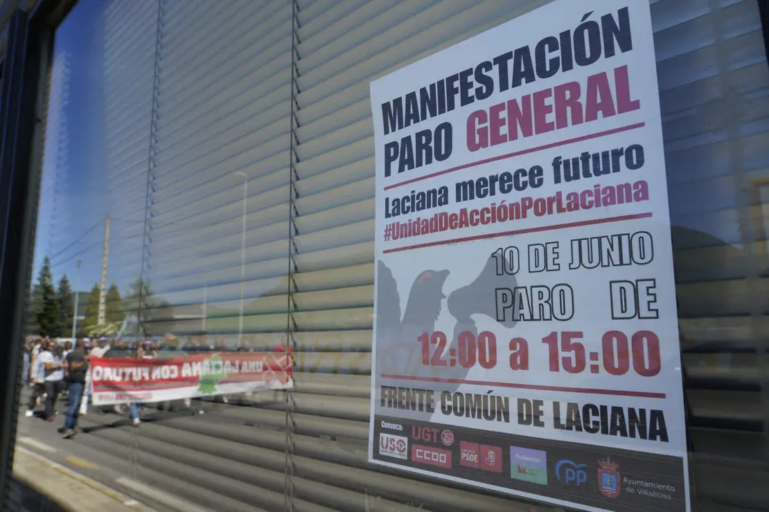 Paro de tres horas y manifestaci&oacute;n en Villablino (Le&oacute;n), bajo el lema &lsquo;Laciana merece futuro&rsquo;