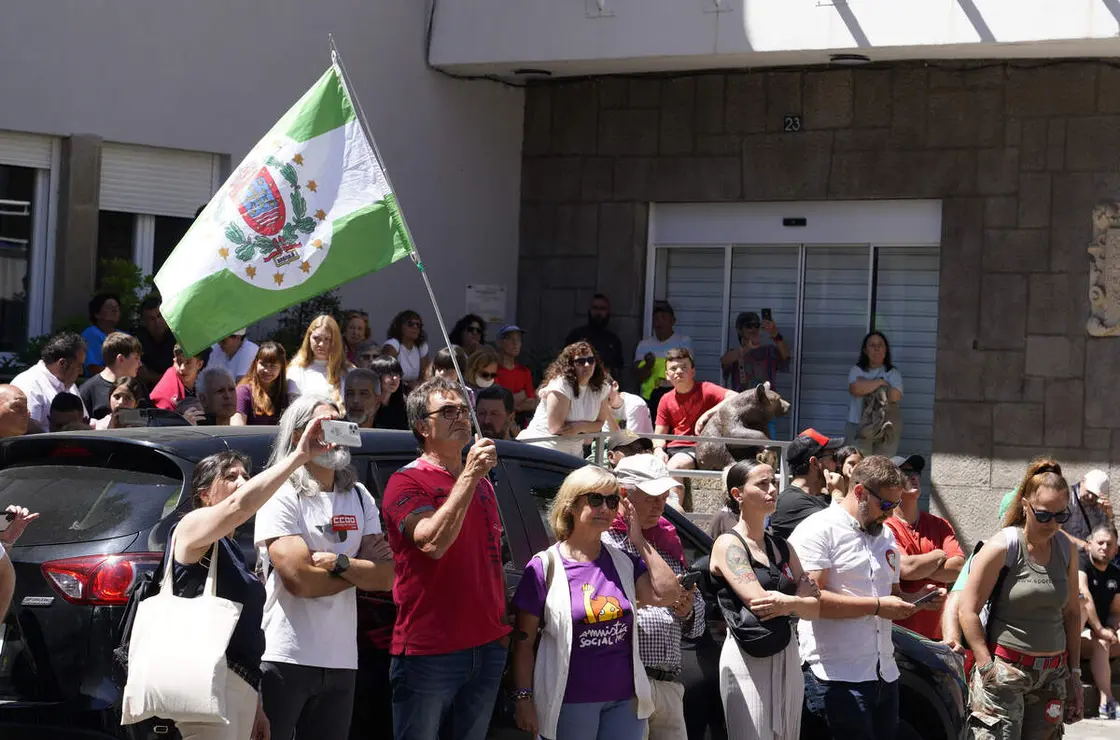 Paro de tres horas y manifestaci&oacute;n en Villablino (Le&oacute;n), bajo el lema &lsquo;Laciana merece futuro&rsquo;